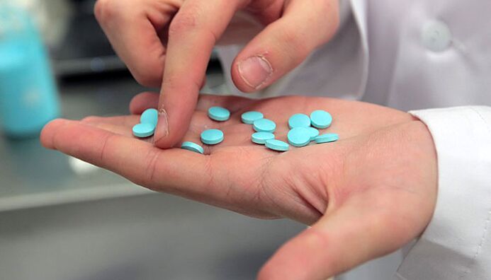 Het nemen van een potentieverbeterend medicijn