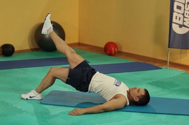 Oefening Gluteal bridge om de potentie bij een man te reguleren